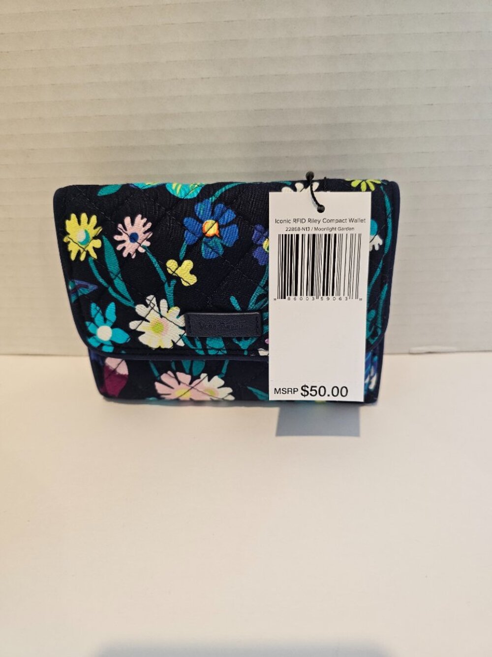 NWT Vera Bradley Iconic RFID Riley Compact Wallet Moonlight Garden Flowers Blue - Picture 5 of 10